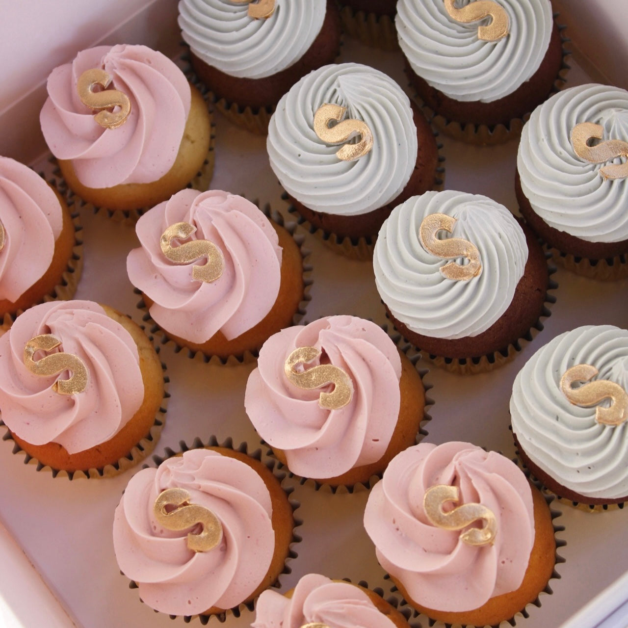 Mini Cupcakes Letra